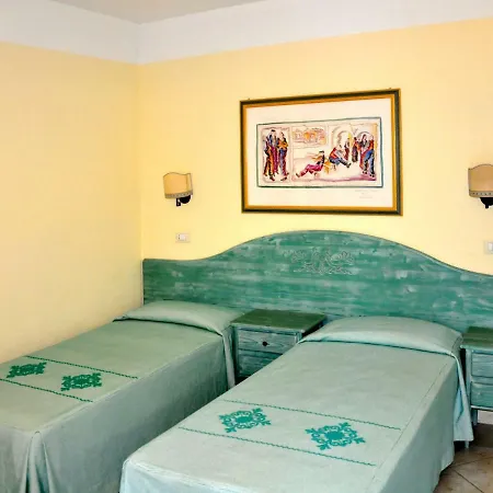 Locazione Turistica Residenz Il Borgo Sos Alinos Apartamento Cala Liberotto